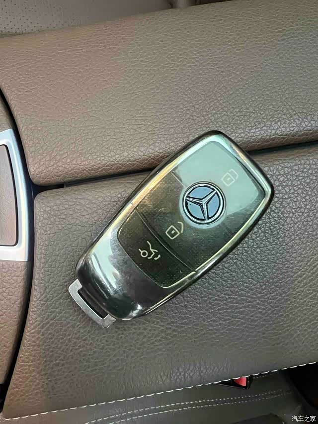 Mercedes-Benz E-Class, 2020 17