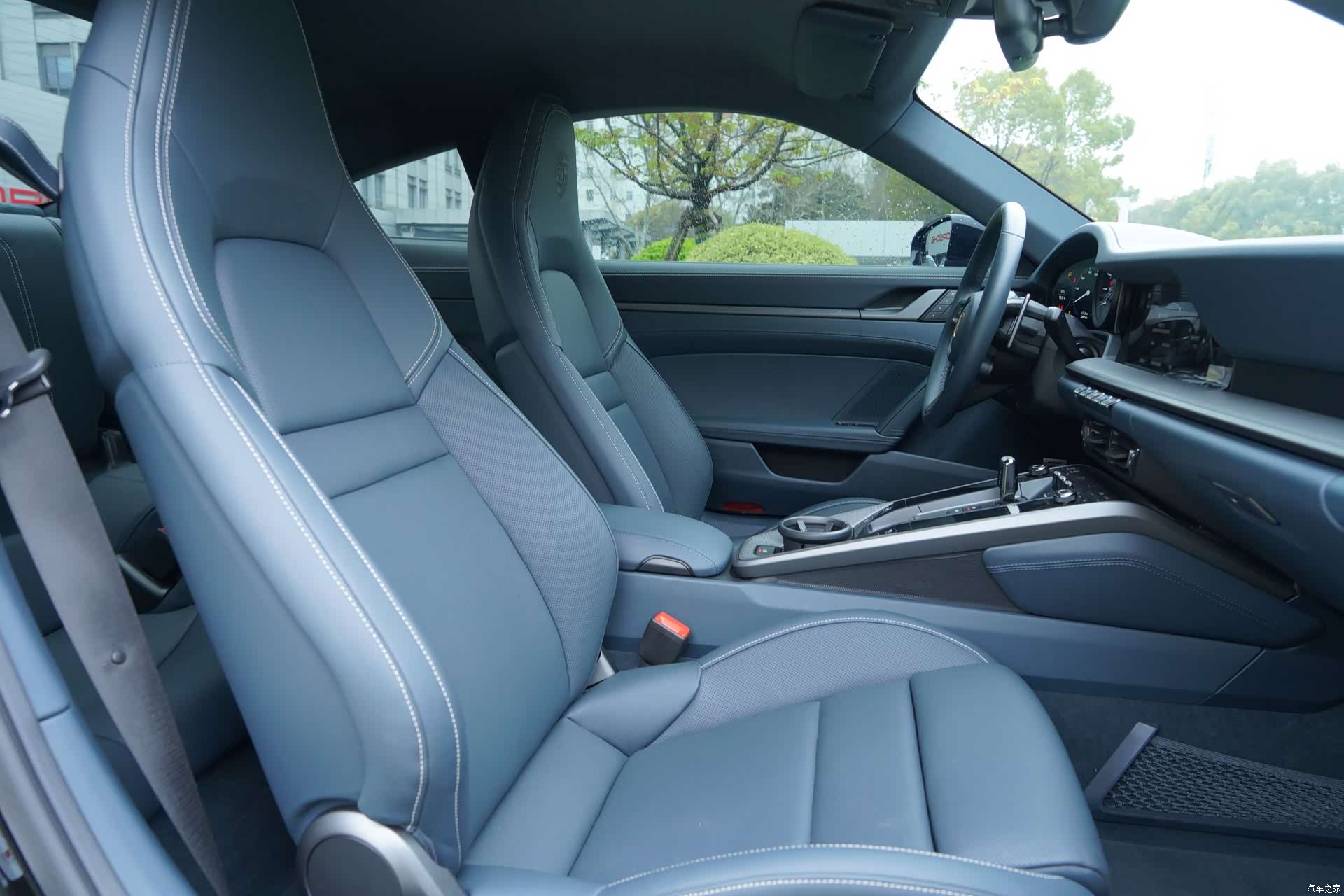 Porsche 911, 2025 7