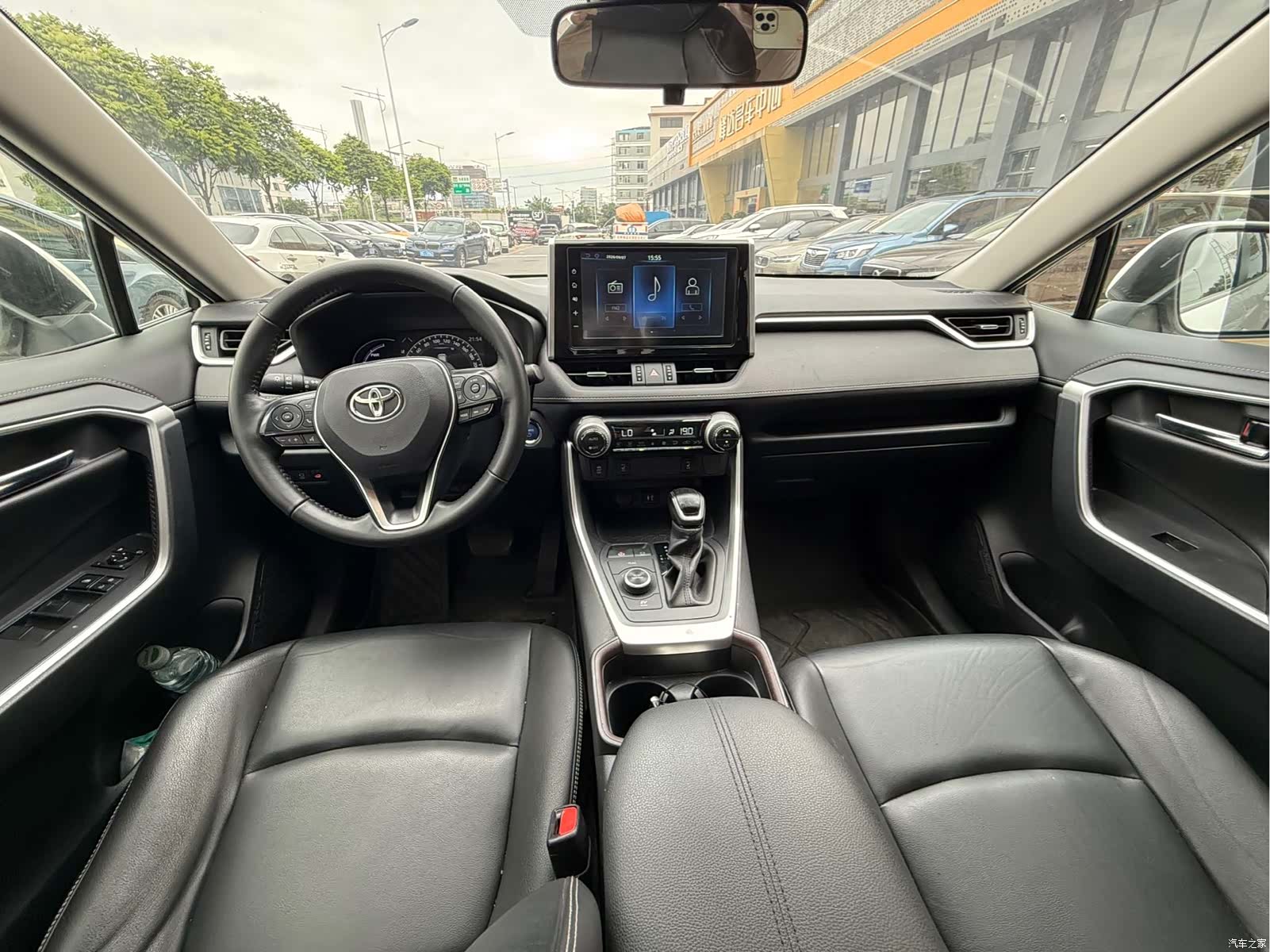 Toyota RAV4, 2021 6