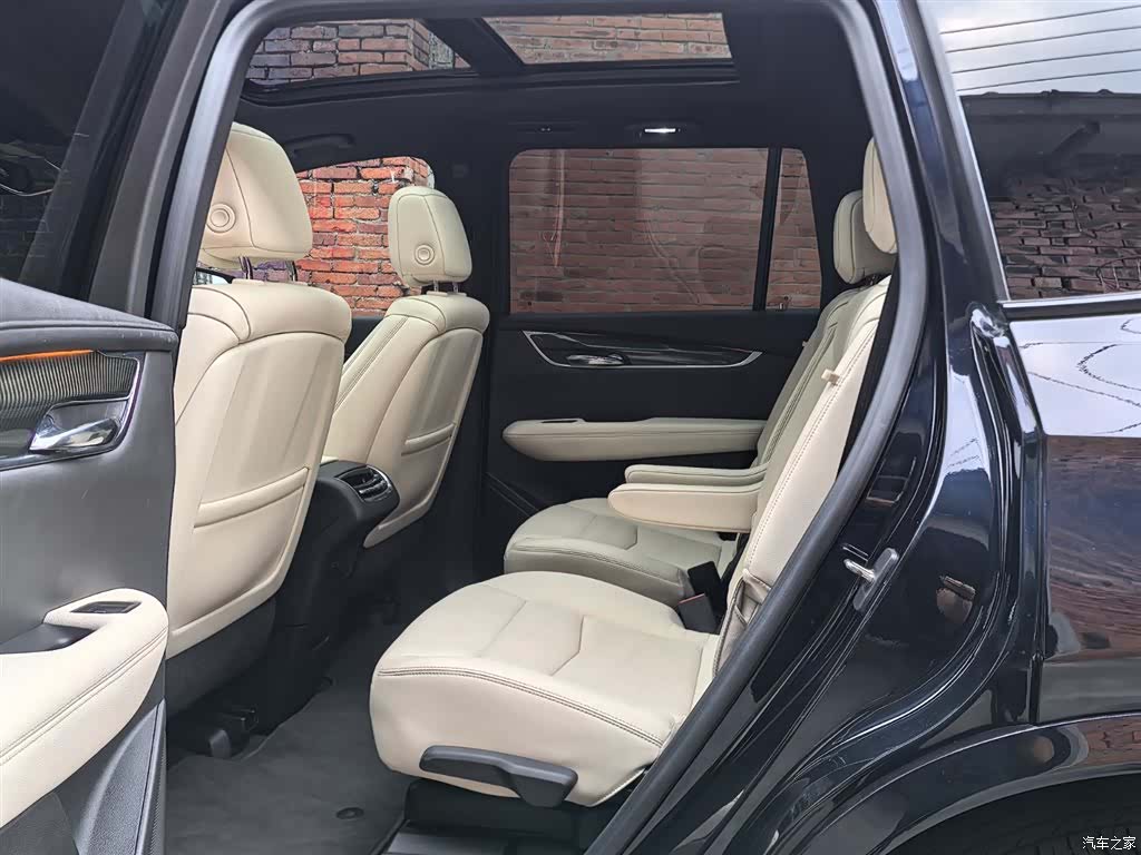 Cadillac XT6, 2021 12