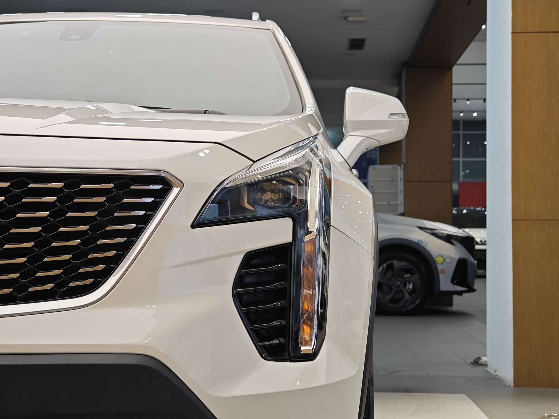 Cadillac XT4, 2021 2