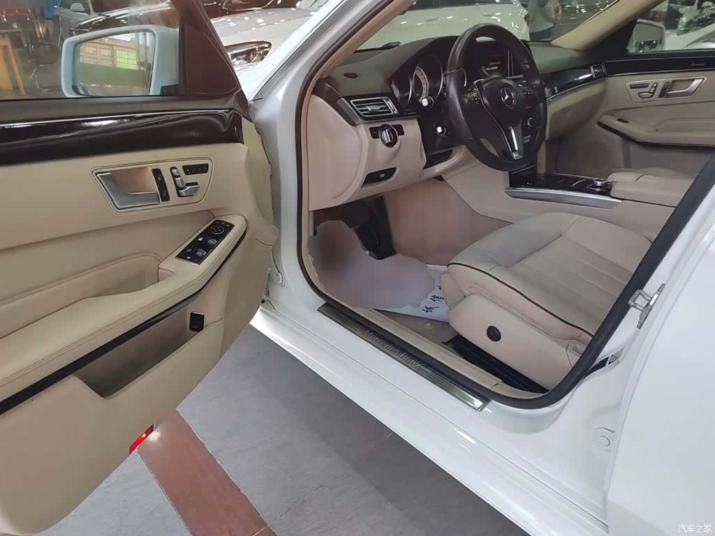 Mercedes-Benz E-Class, 2015 16
