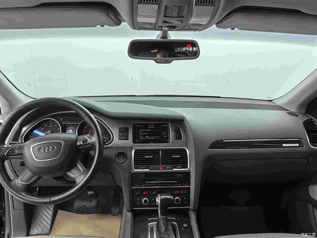 Audi Q7, 2014 7