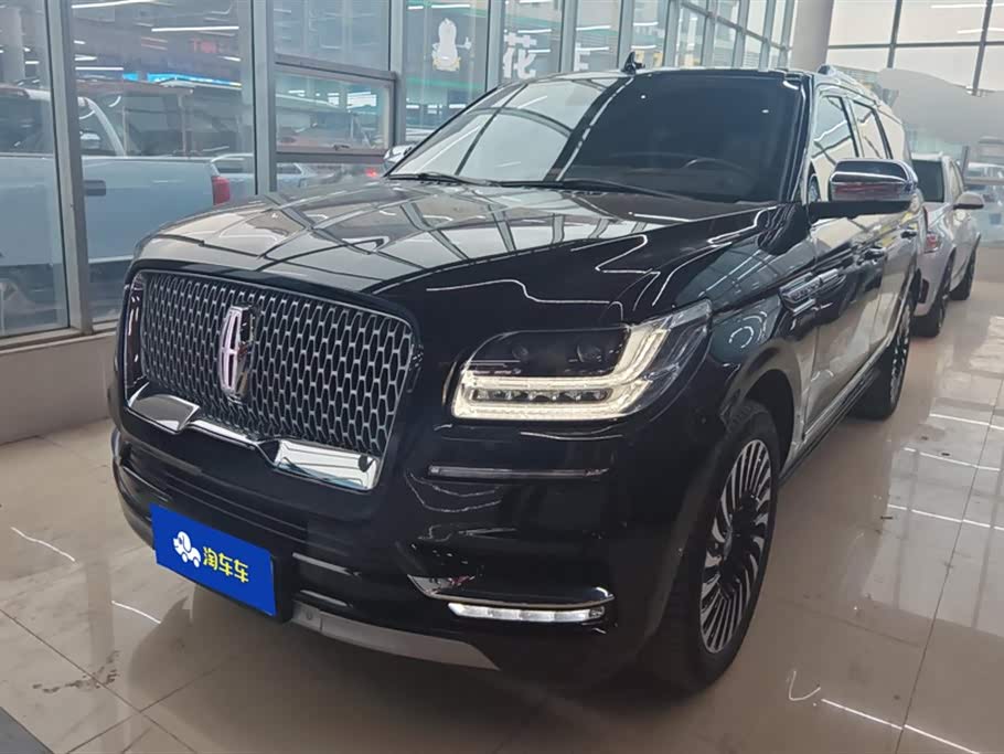 Lincoln Navigator