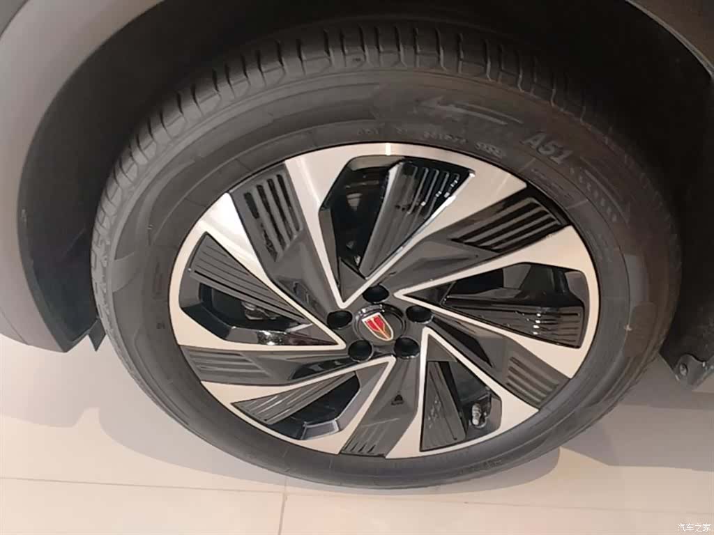 Hongqi HS7, 2024 23