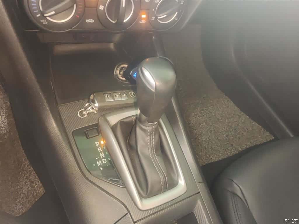 Mazda Mazda3, 2018 14