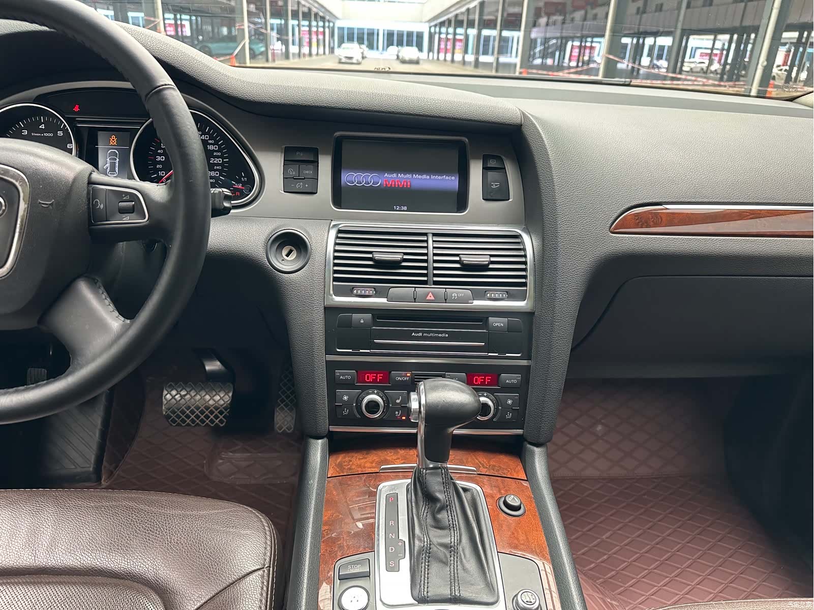 Audi Q7, 2012 13
