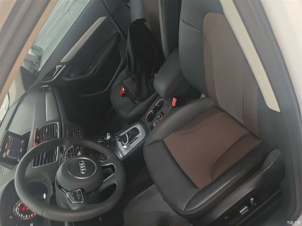 Audi Q3, 2019 15