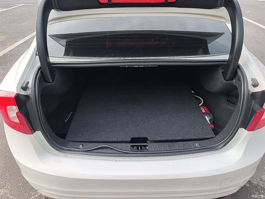 Volvo S60, 2017 19