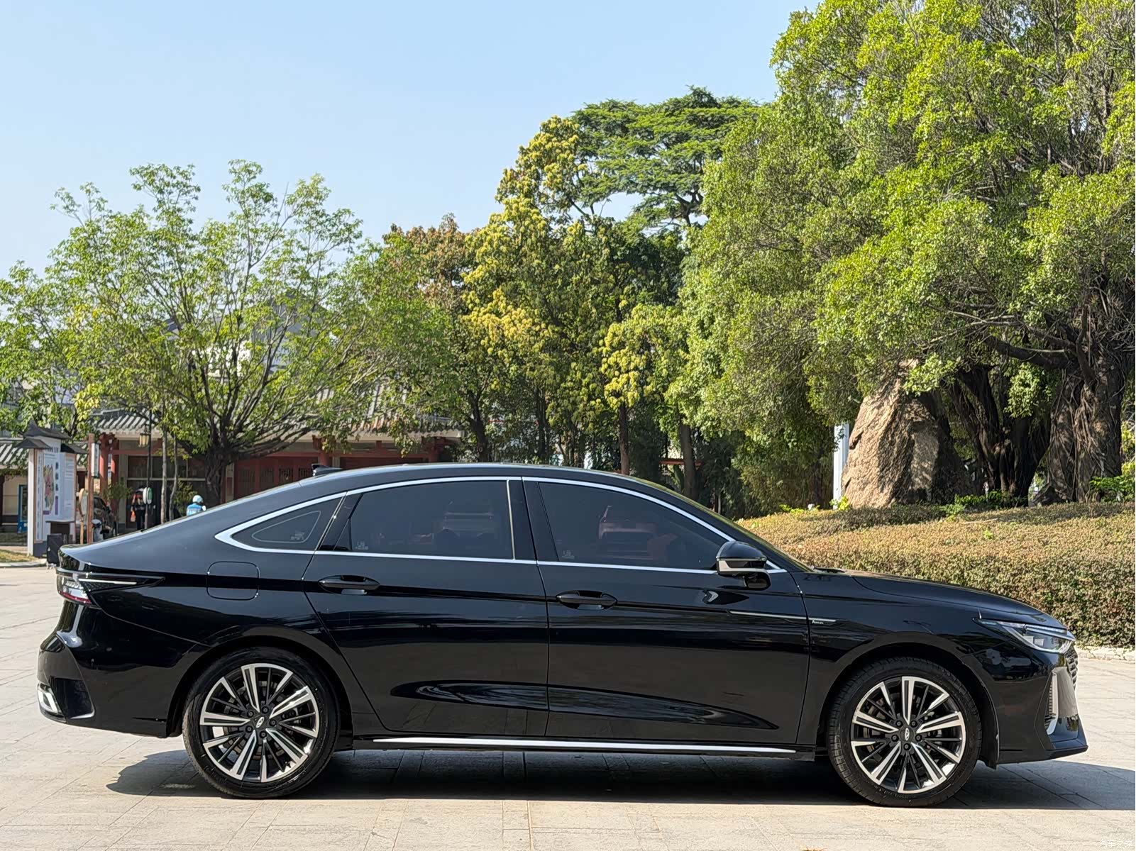 Chery Arrizo 8, 2023 все фото