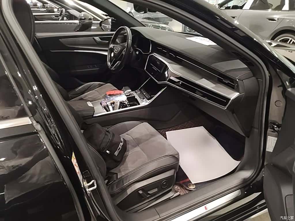 Audi A6L, 2021 25