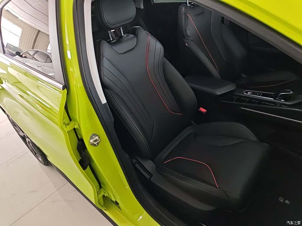Geely Binray, 2023 20