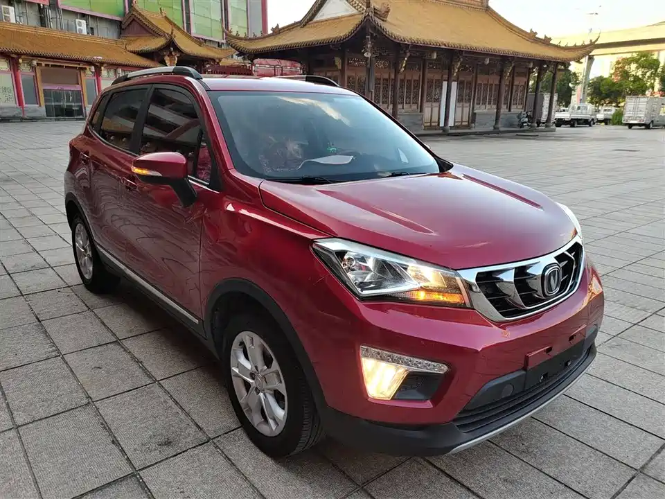 Changan CS15