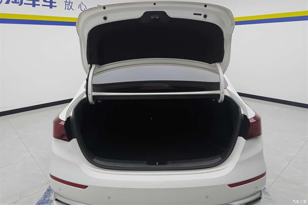 Kia K3, 2021 4