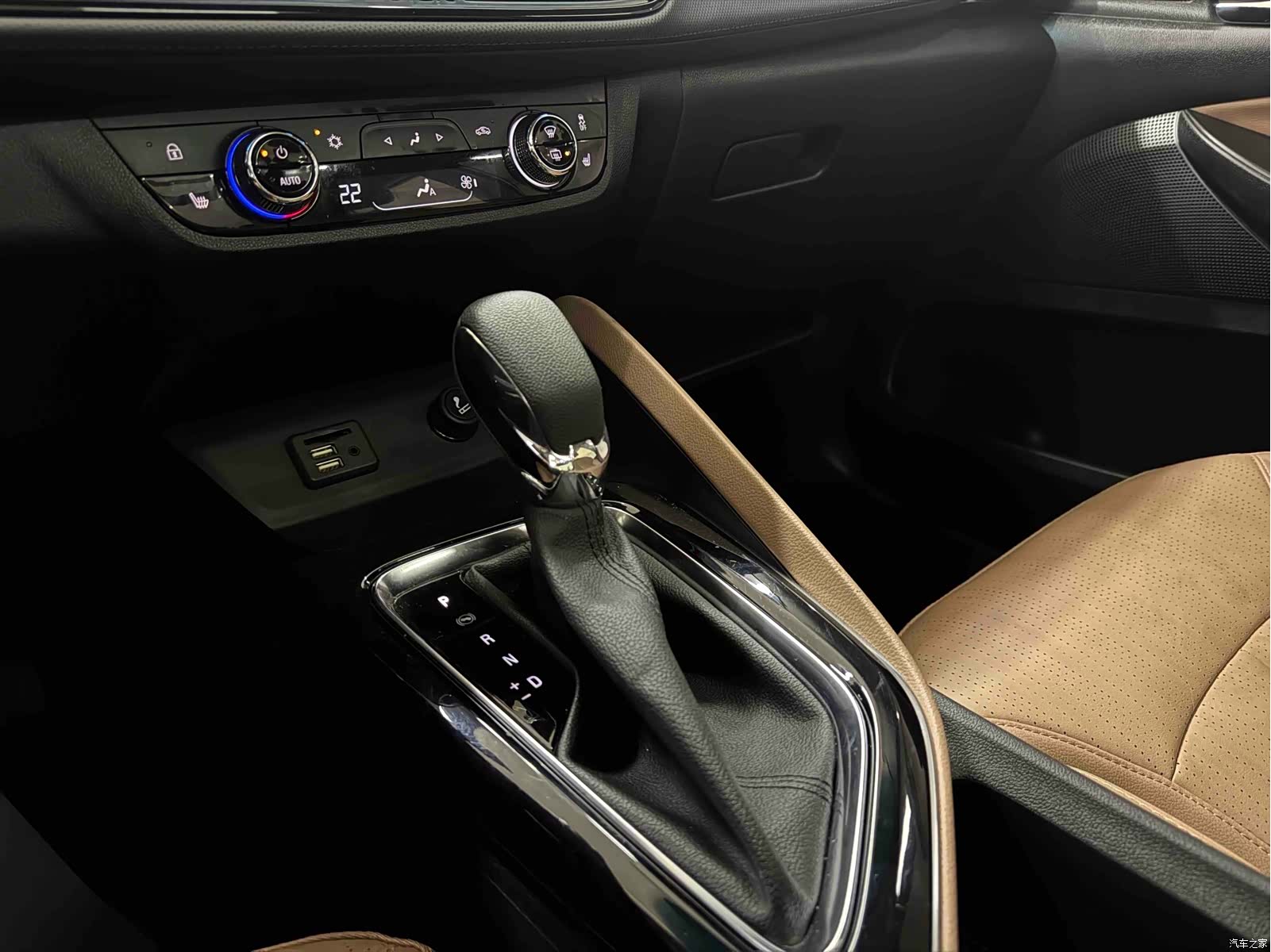 Buick GL6, 2022 13