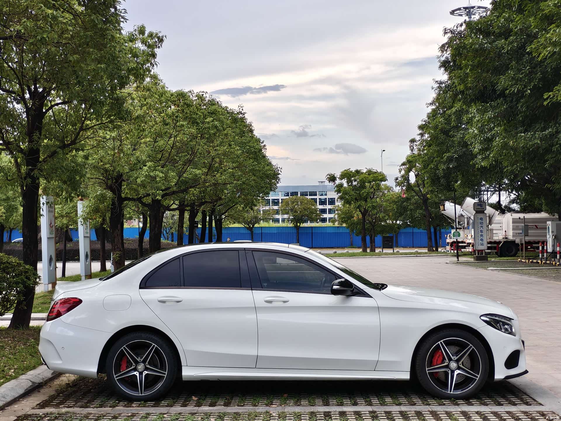 Mercedes-Benz C-Class, 2017 19