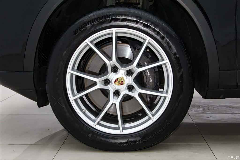 Porsche Cayenne, 2023 12