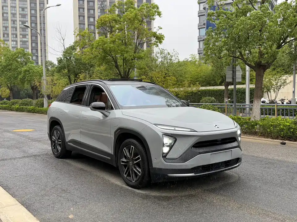 NIO ES6