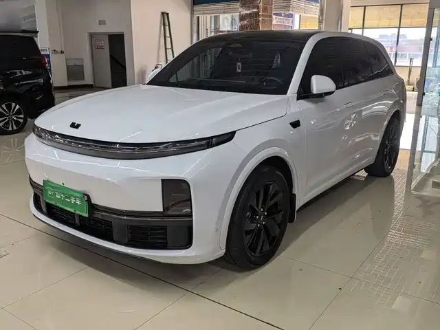 Li Auto L7 2024 — купить из Китая под заказ