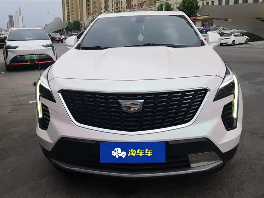 Cadillac XT4