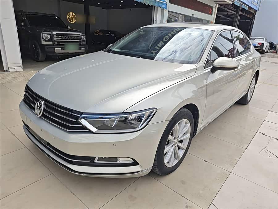 Volkswagen Magotan 2017, фото 2