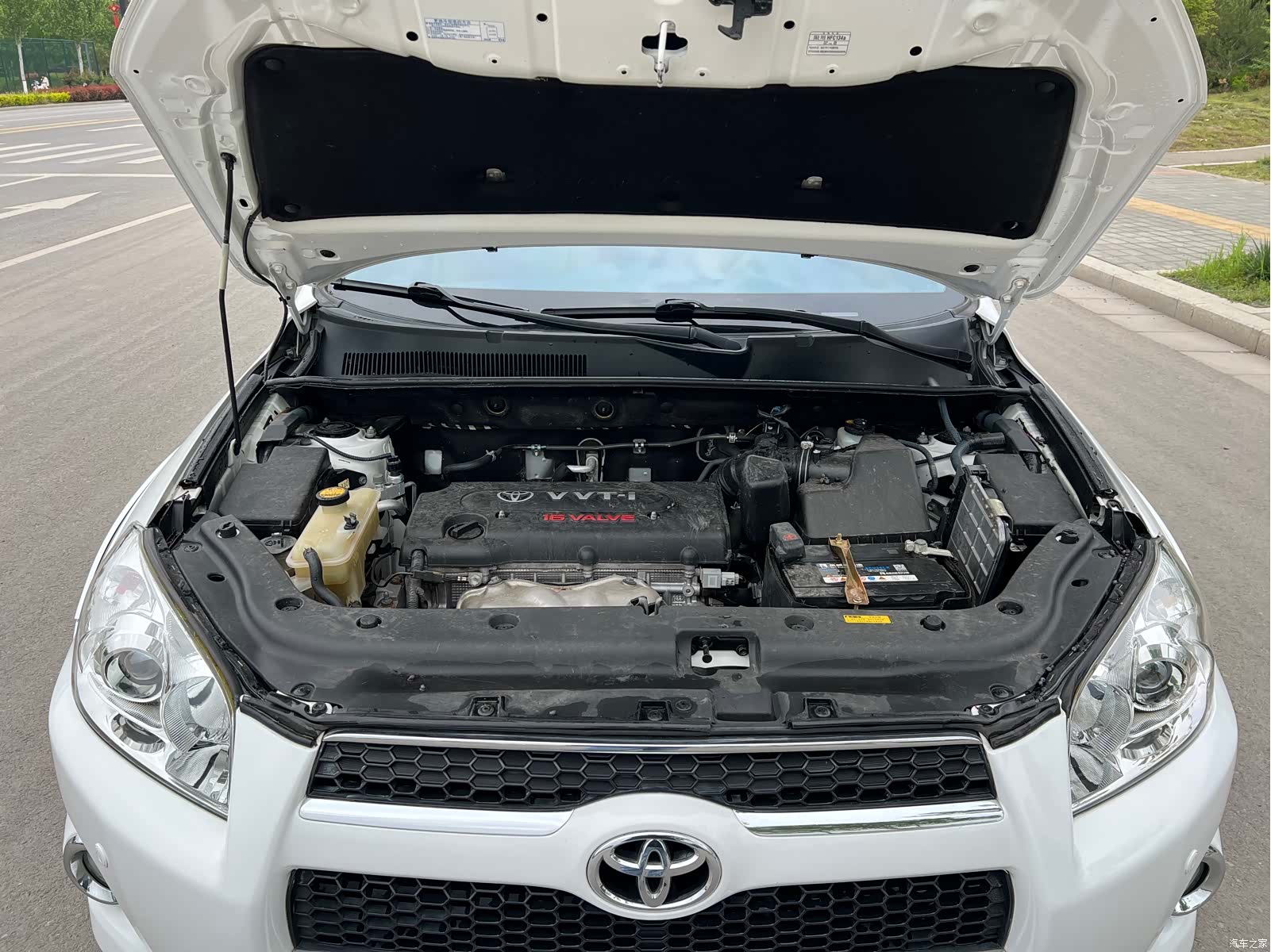Toyota RAV4, 2013 17