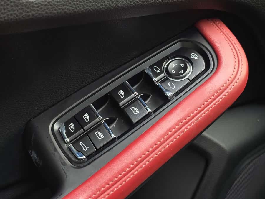 Porsche Macan 2022, фото 10
