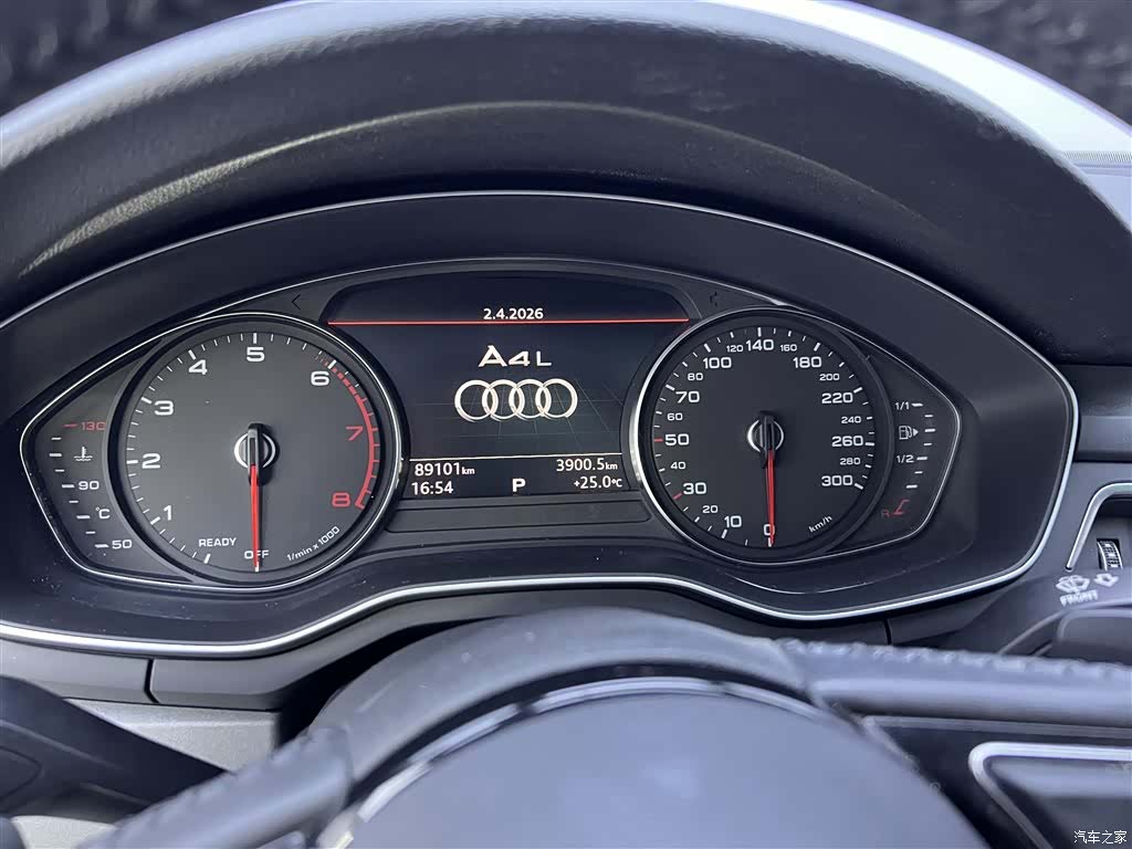 Audi A4L, 2019 16