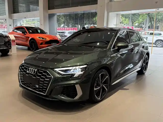 Audi A3 2023 — купить из Китая под заказ