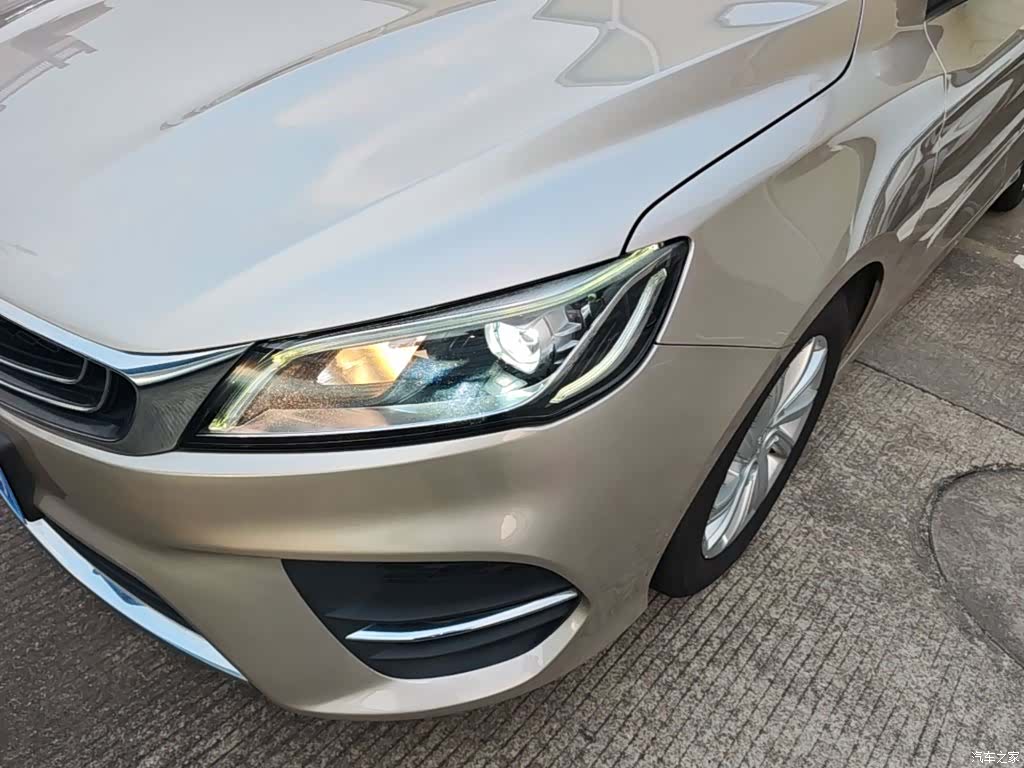 Geely Binray, 2020 24