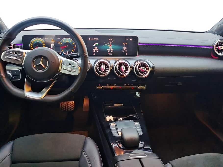 Mercedes-Benz Class A Mercedes-Benz Class A