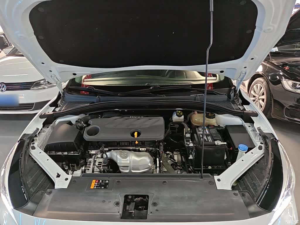 MG MG5, 2023 16