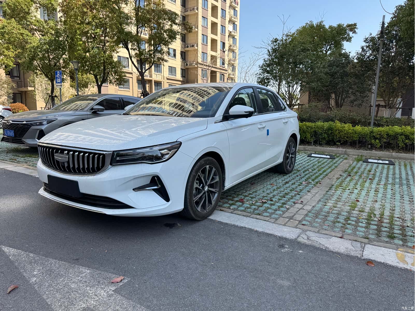 Geely Emgrand, 2025 3