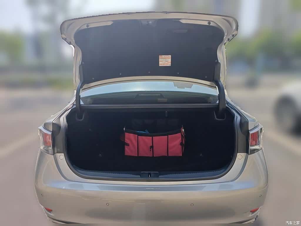 Lexus GS, 2018 10