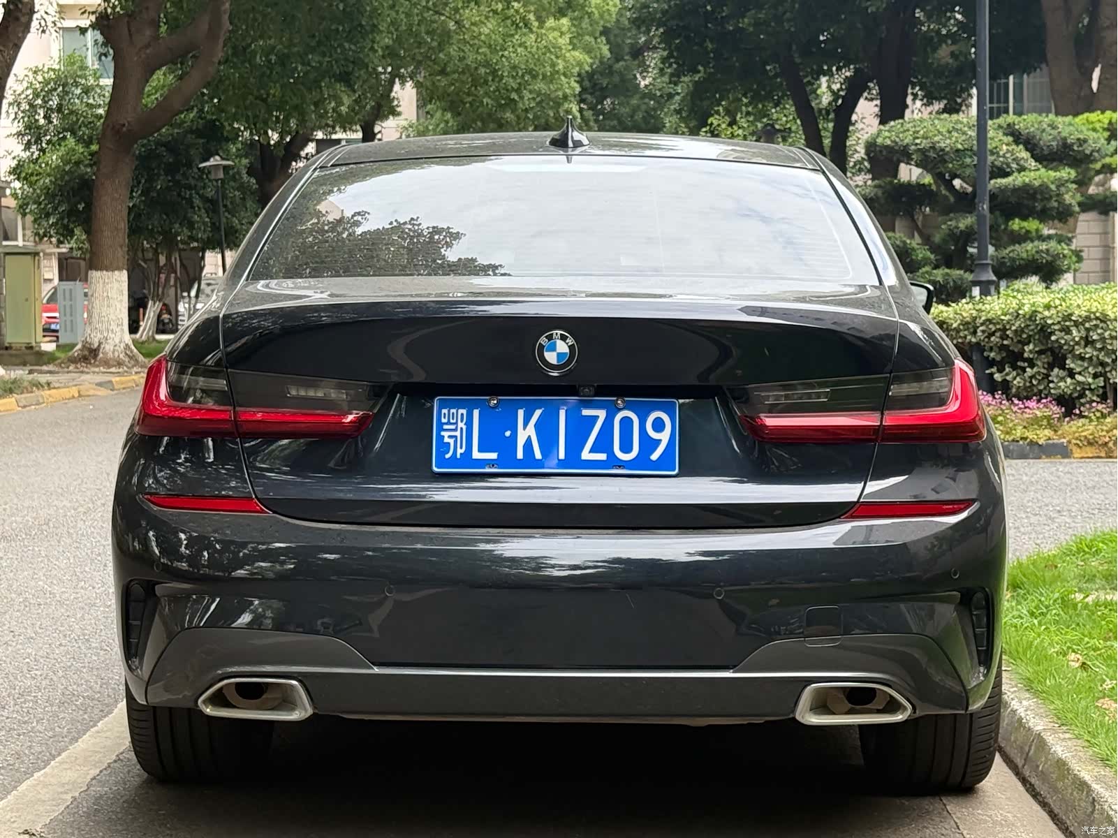 BMW 3 Series, 2022 все фото