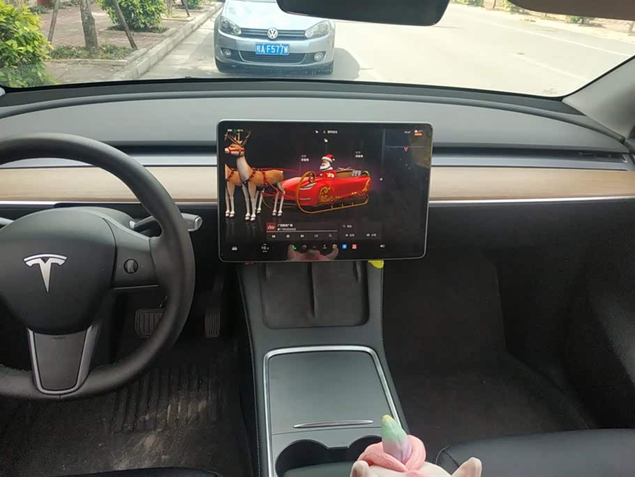 Tesla Model Y Tesla Model Y