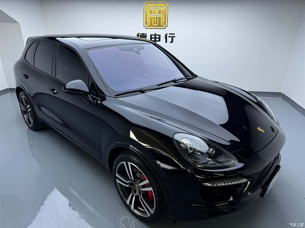 Porsche Cayenne, 2013 8