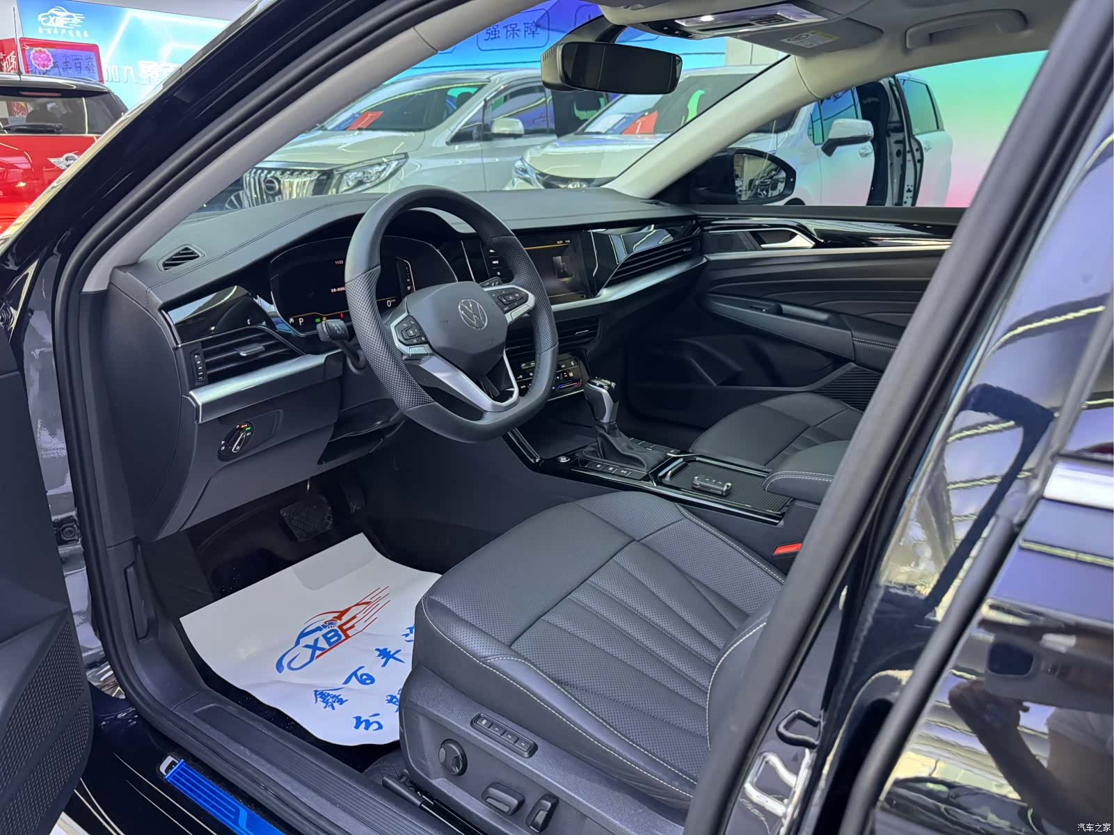 Volkswagen Passat, 2025 4