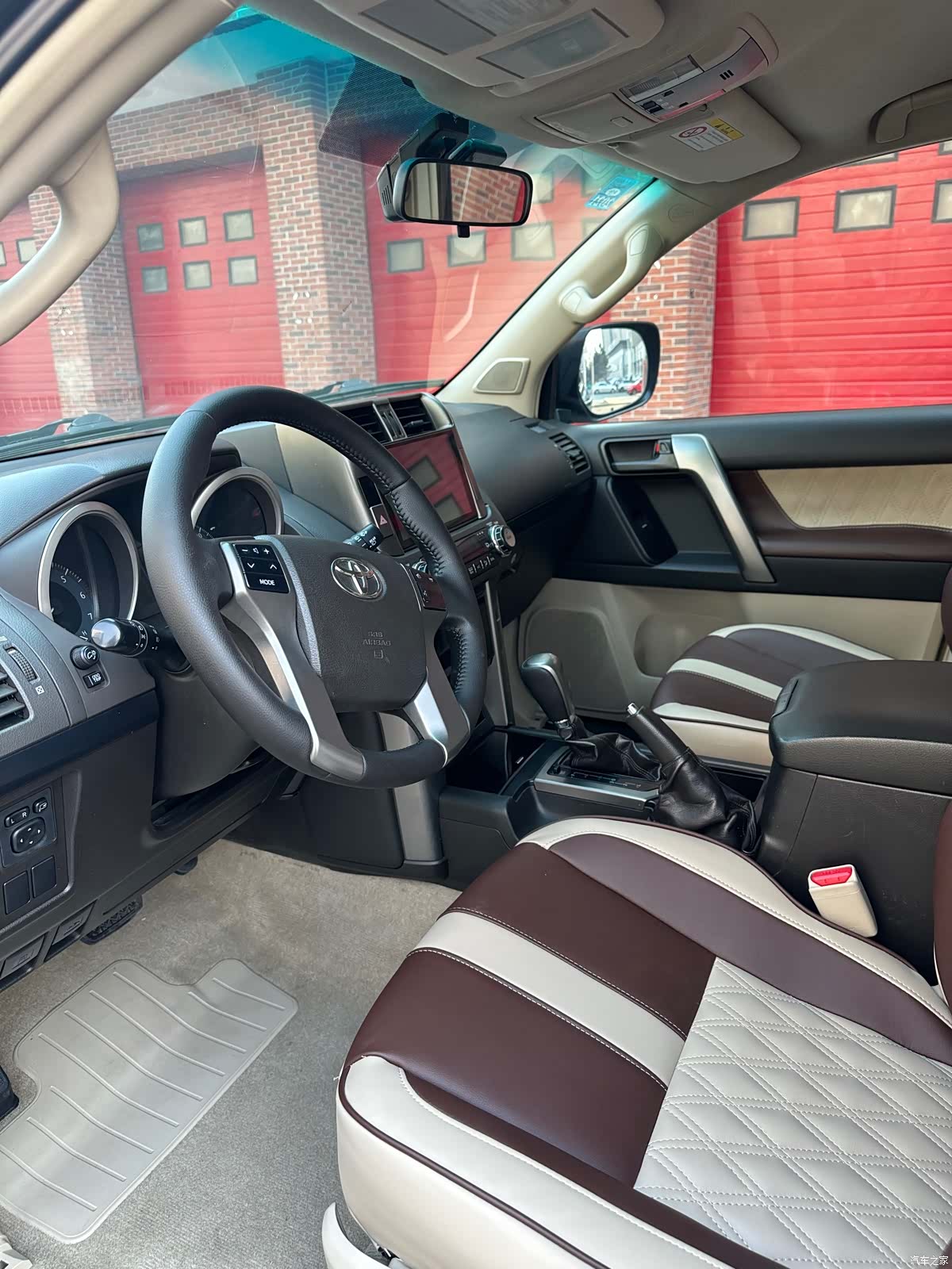 Toyota Prado, 2012 3