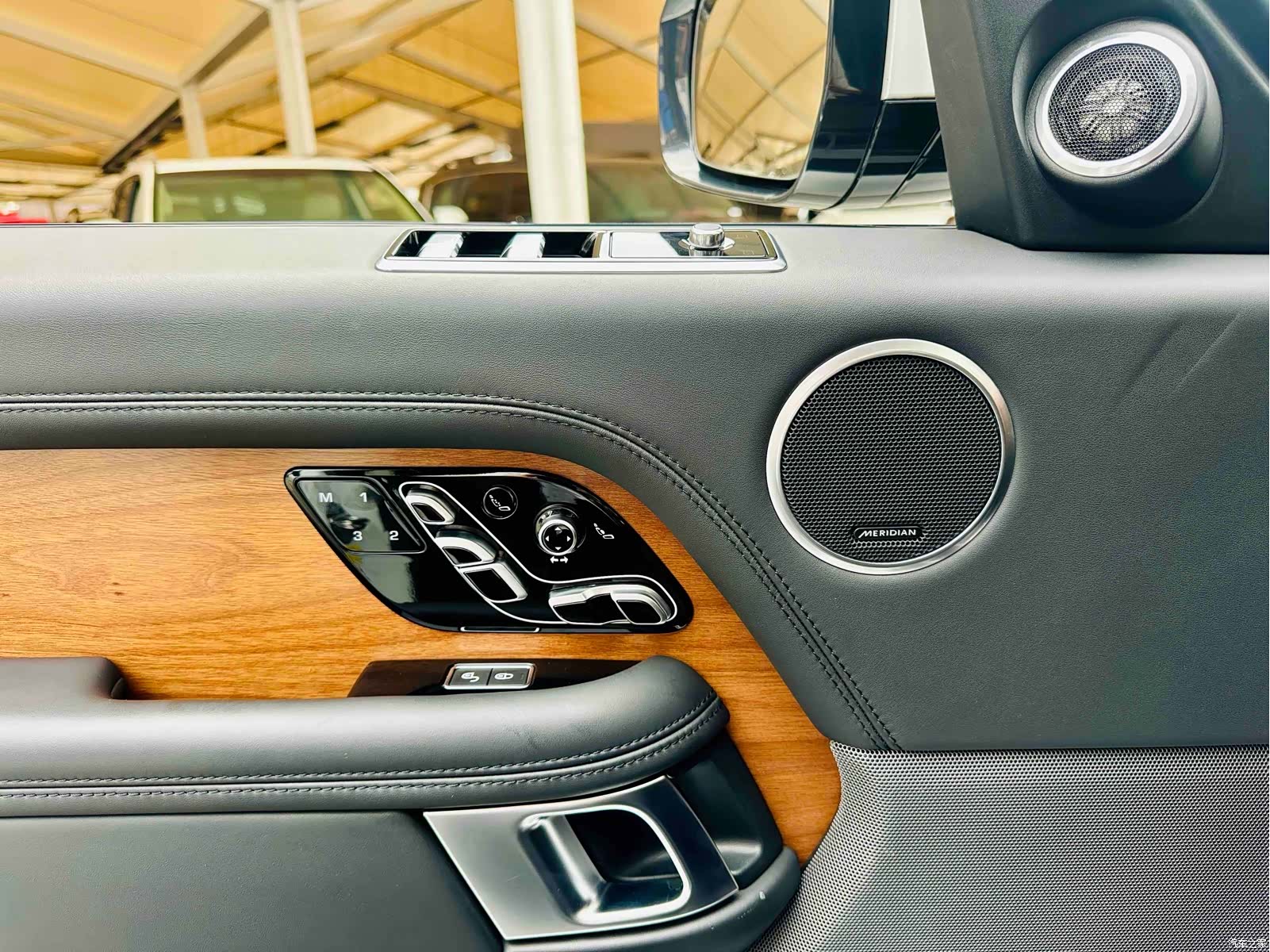Land Rover Range Rover, 2019 14