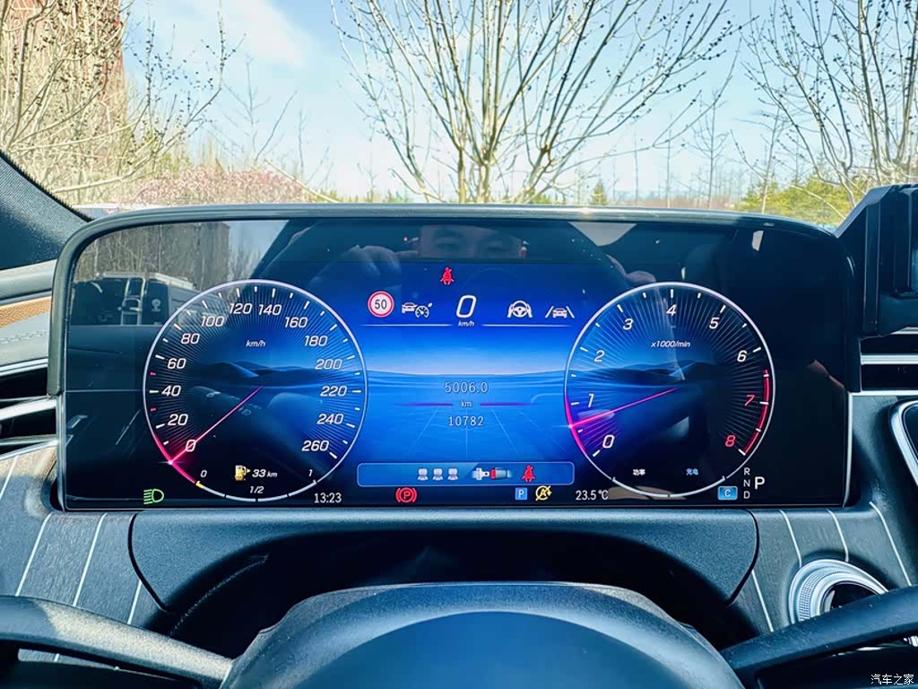 Mercedes-Benz E-Class, 2025 все фото