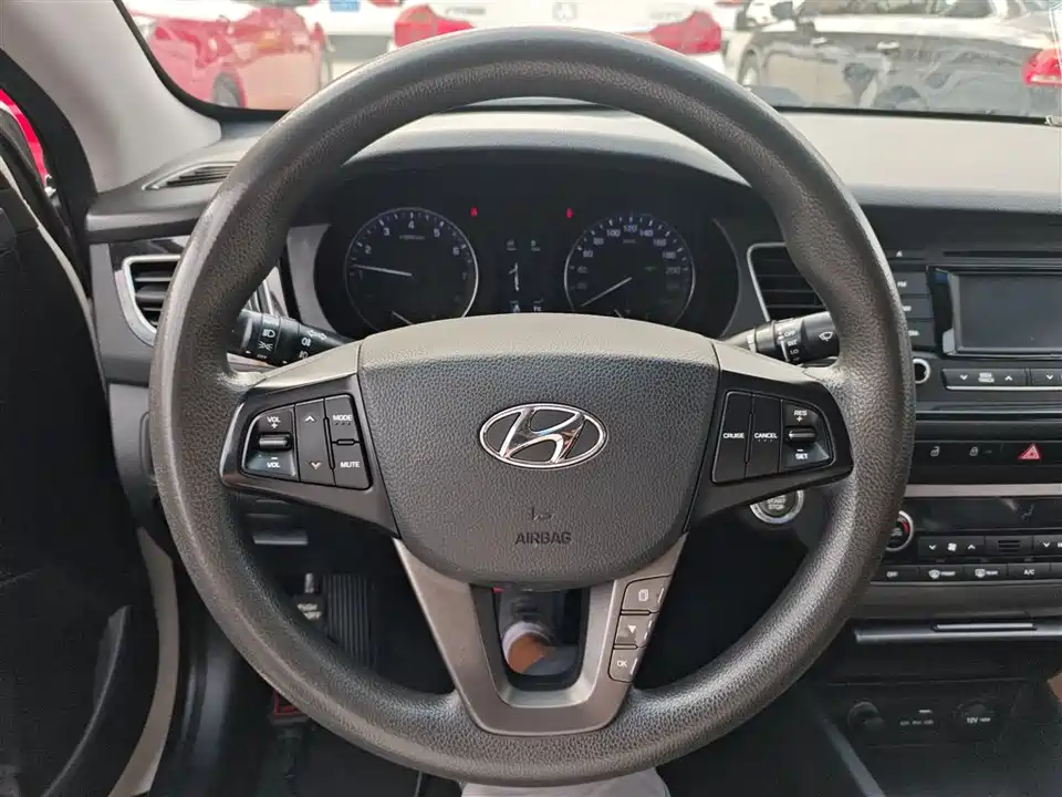 Hyundai Name picture