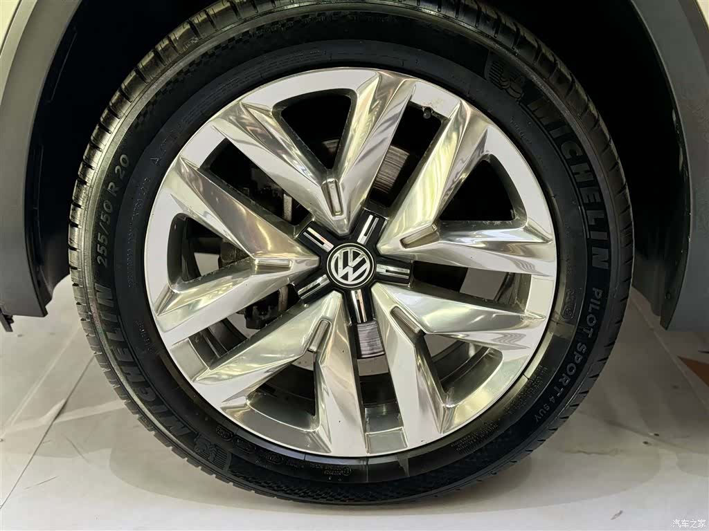 Volkswagen Teramont, 2017 11