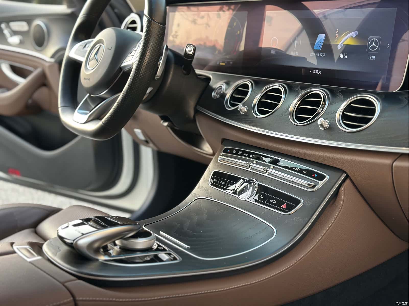 Mercedes-Benz E-Class, 2018 12