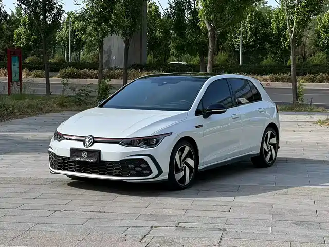 Volkswagen Golf GTI 2023 — купить из Китая под заказ