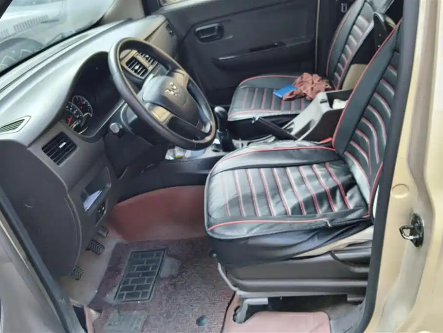 Wuling Wuling Rongguang V