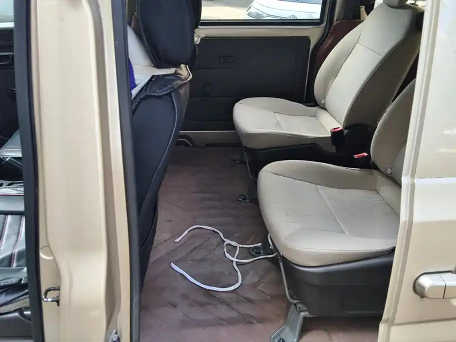 Wuling Wuling Rongguang V