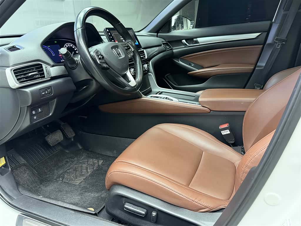 Honda Inspire, 2022 4