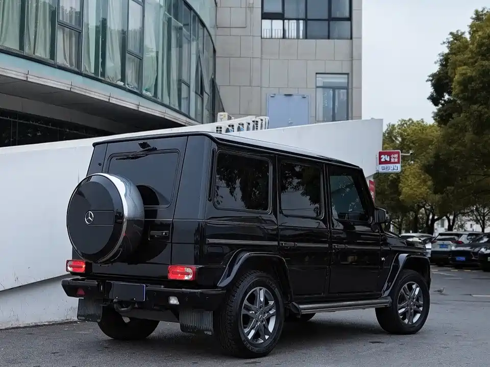 Mercedes-Benz G-class