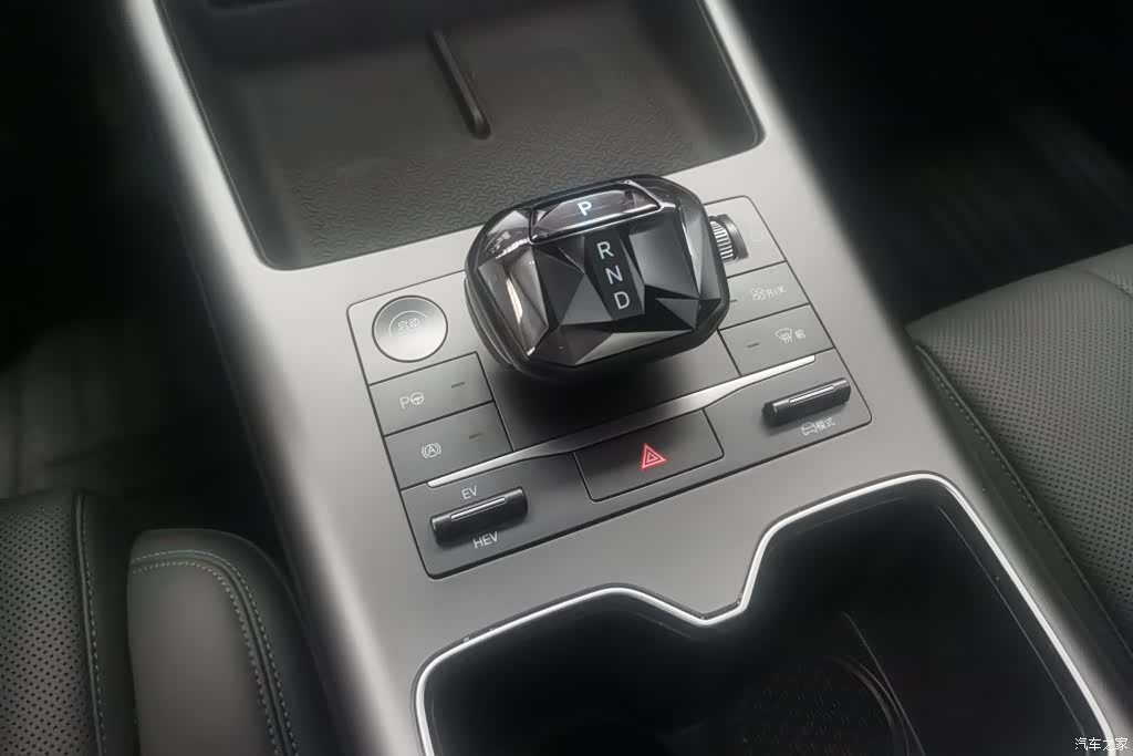 BYD Song, 2025 16